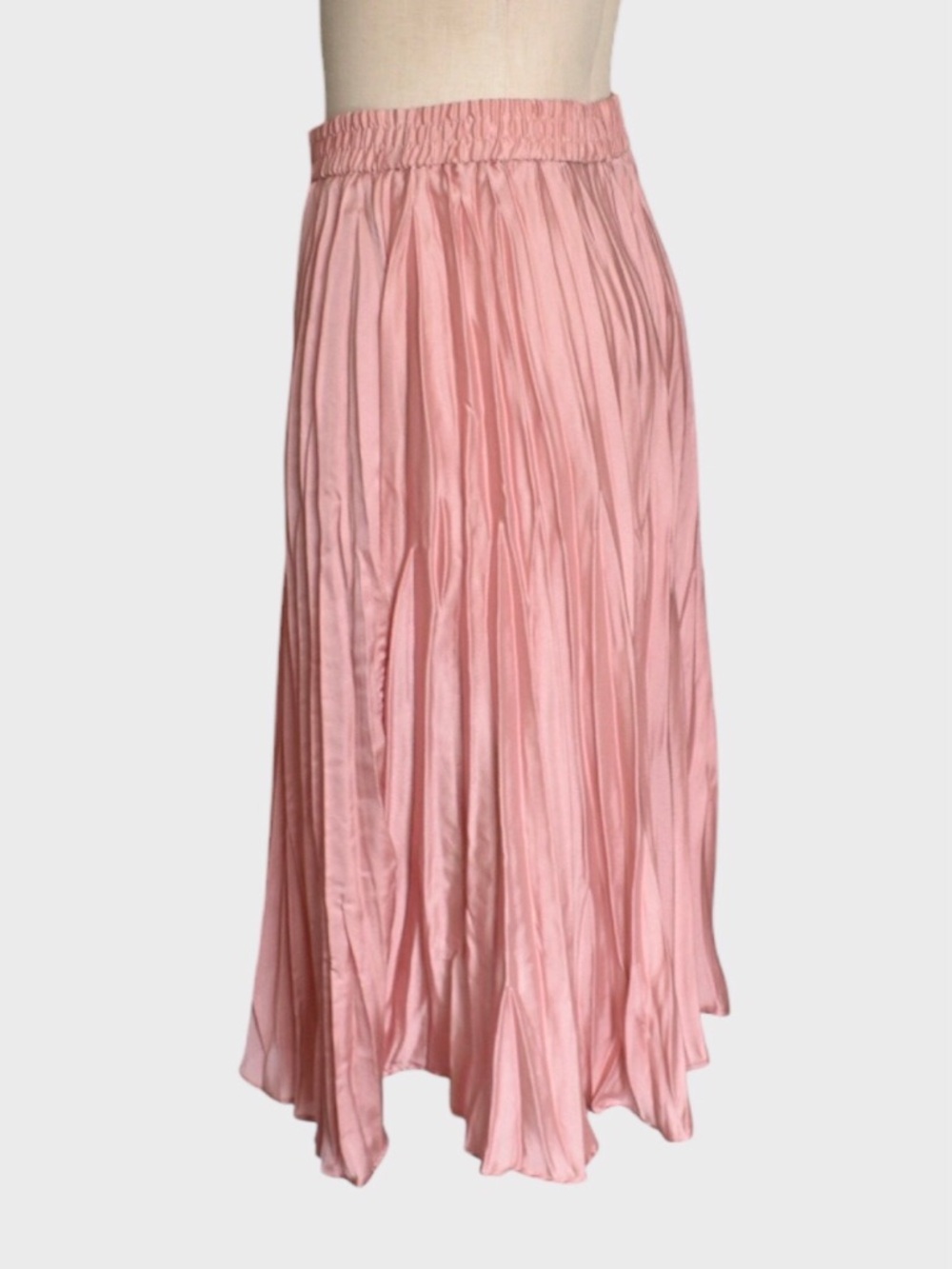 Time and Tru Crinkle Pleated Skirt - Picture 4 of 5